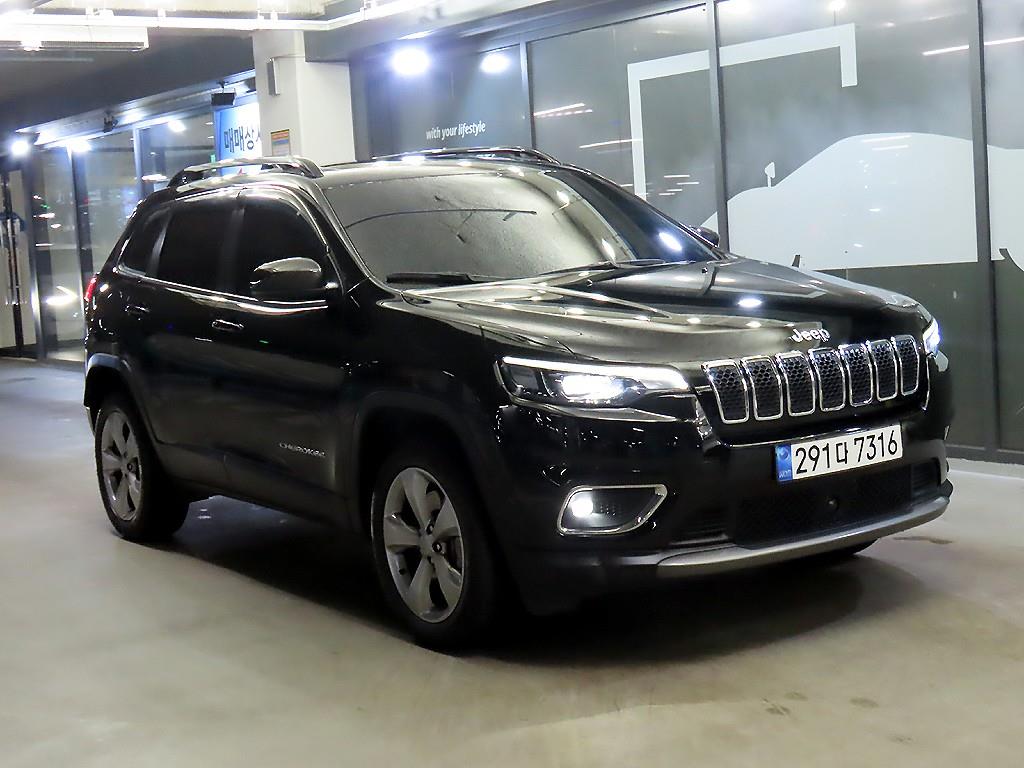 Jeep 체로키, 2023