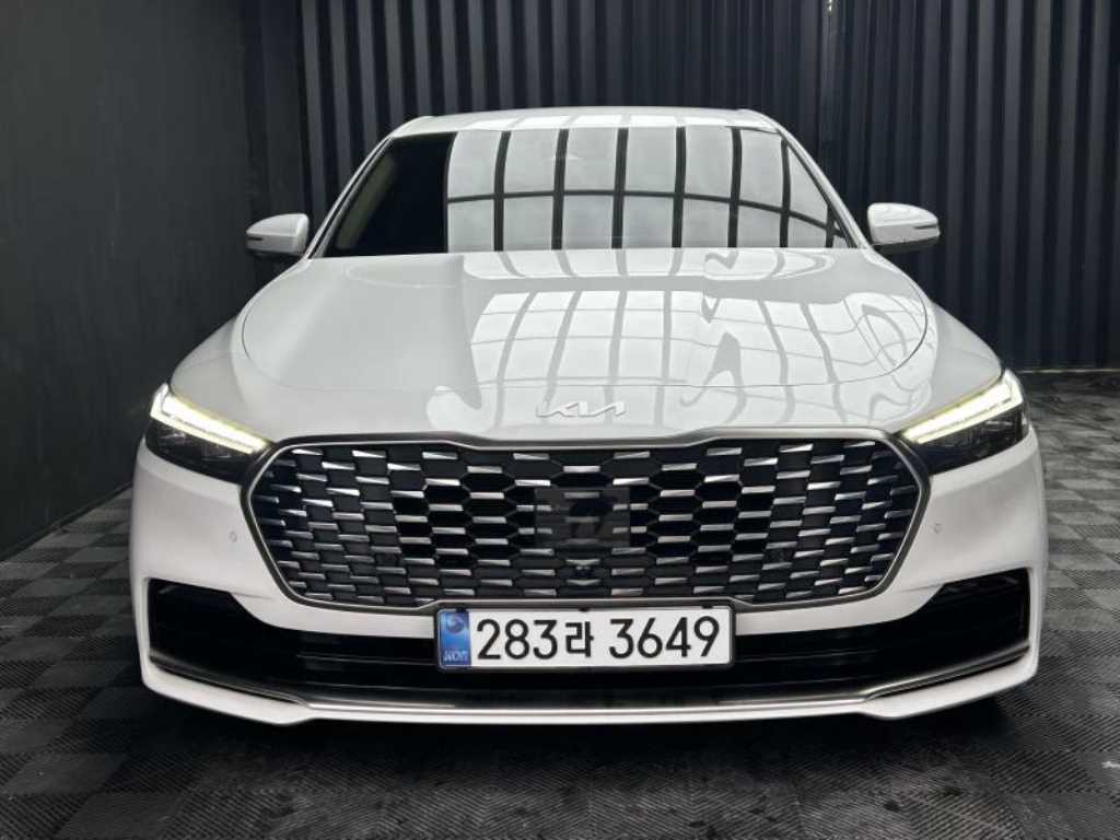 Kia K9, 2025