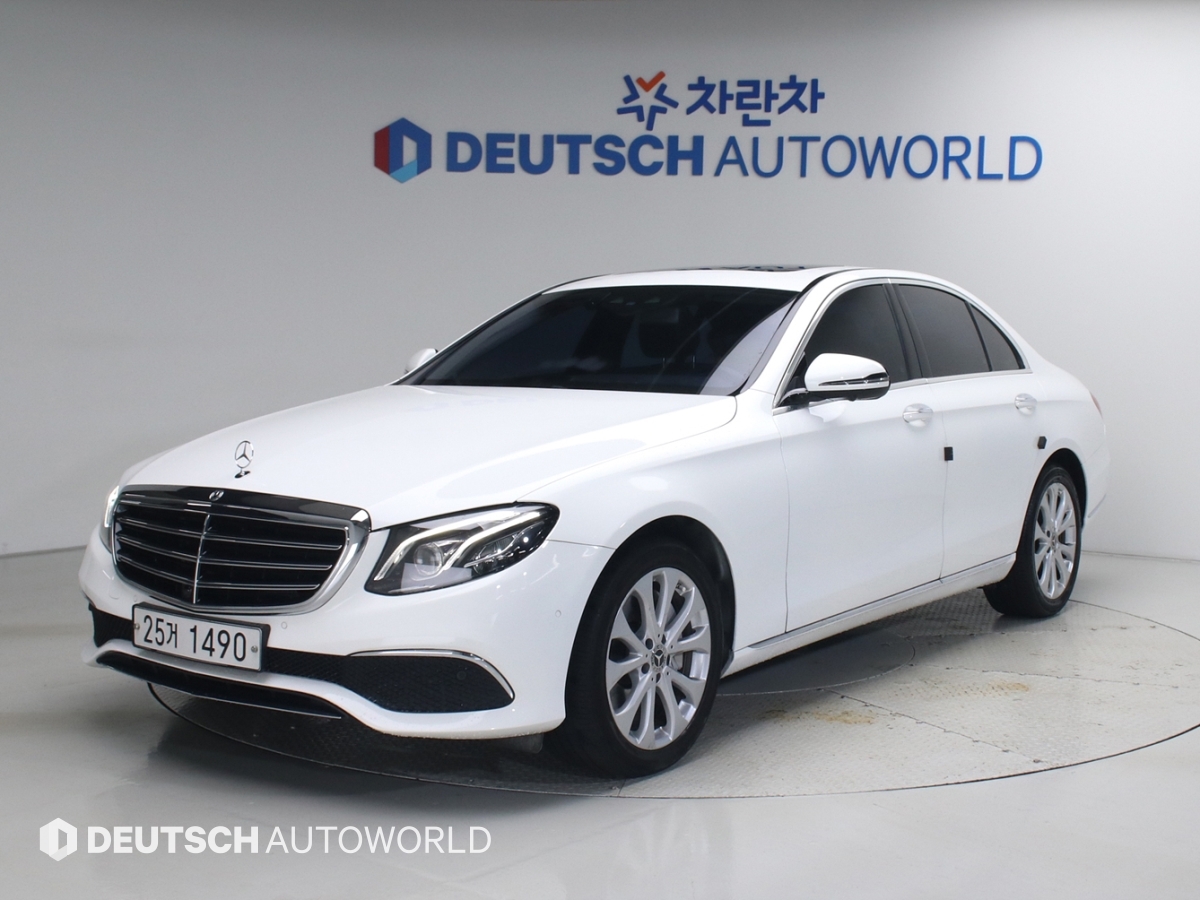 Mercedes-Benz E-Class, 2018