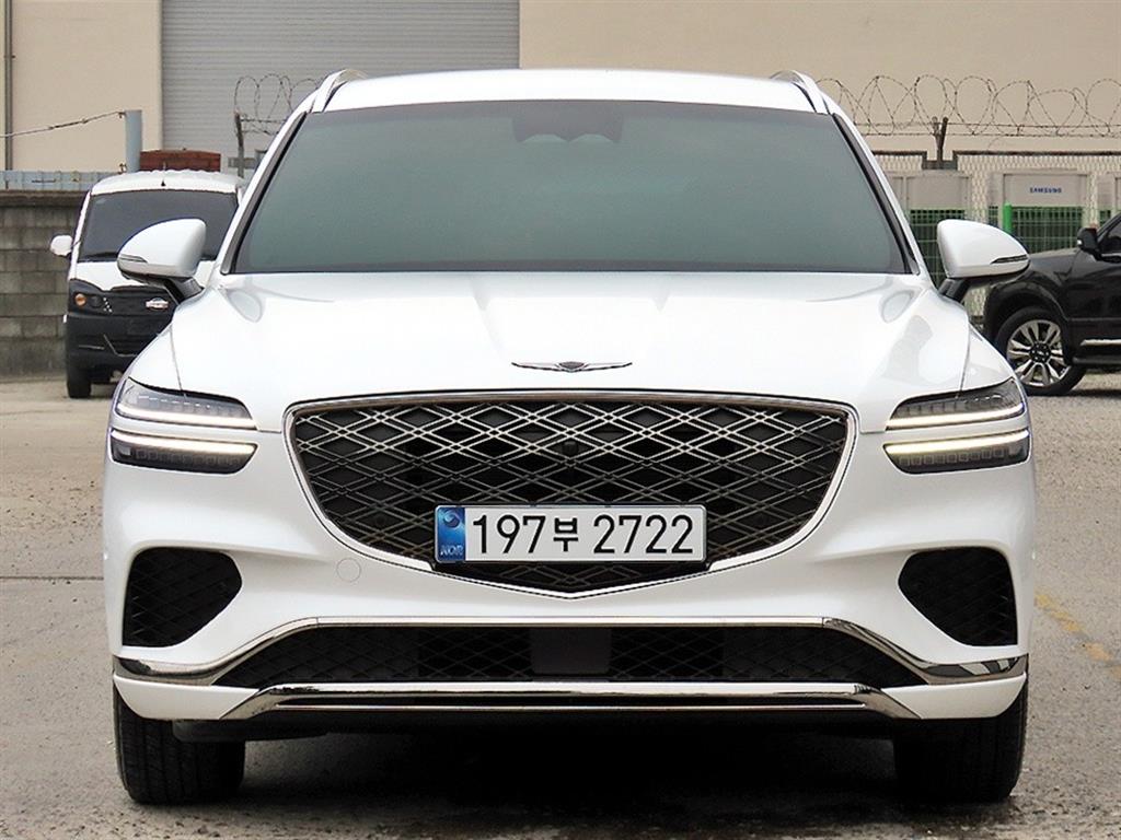 Genesis GV70, 2025