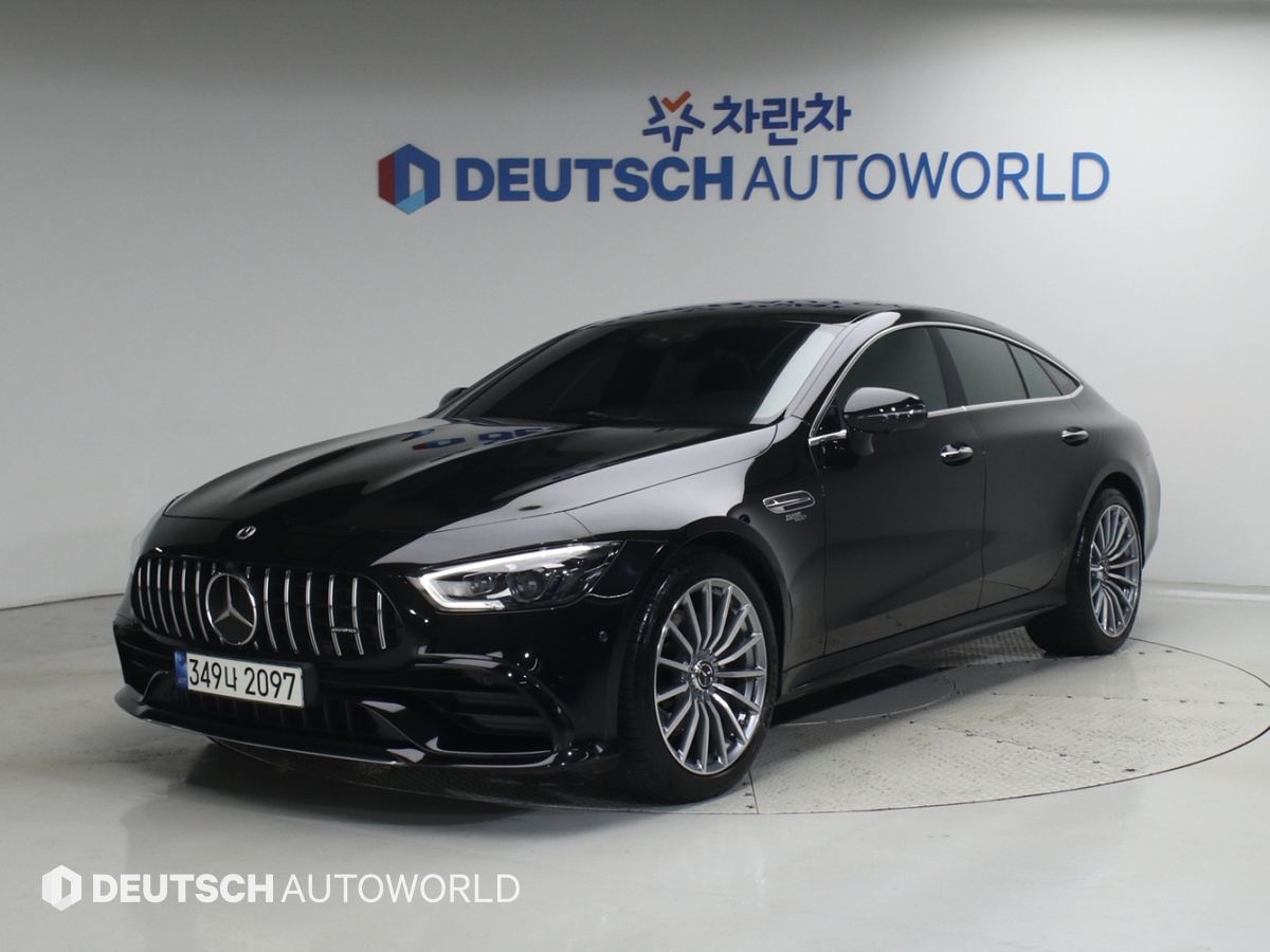 Mercedes-Benz AMG GT, 2021