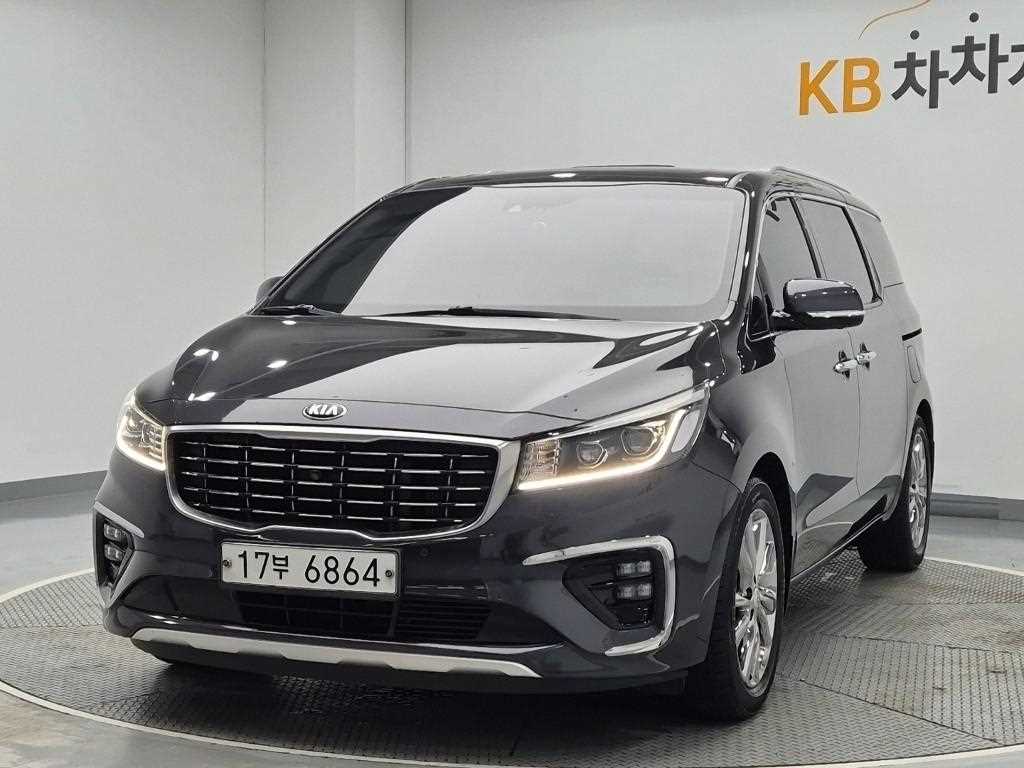 Kia Carnival, 2018