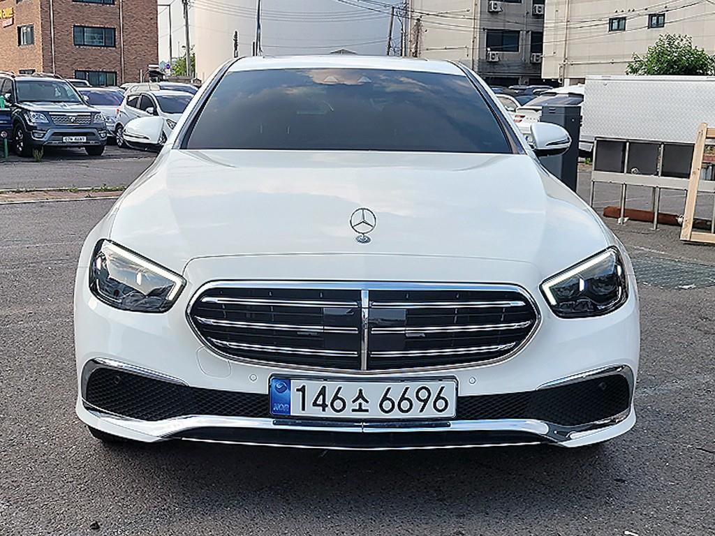 Mercedes-Benz E-Class, 2020