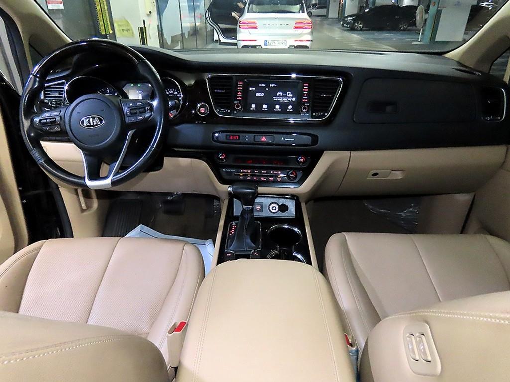 Kia Carnival, 2018