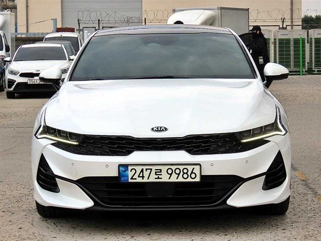 Kia K5, 2021