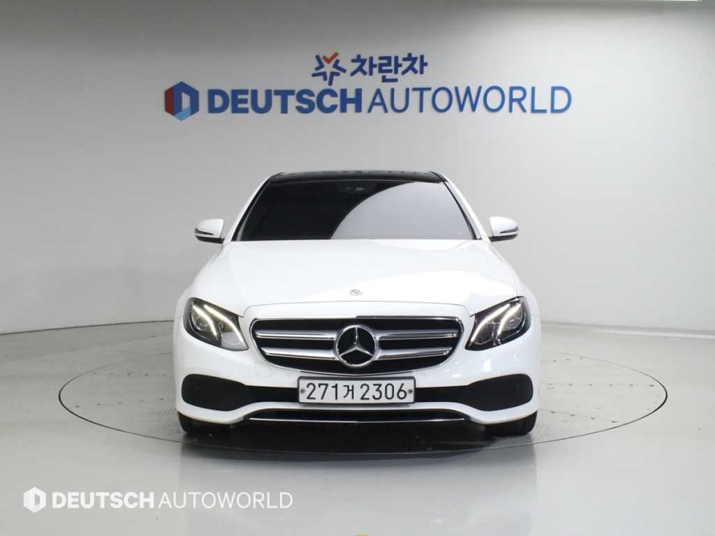 Mercedes-Benz E-Class, 2019
