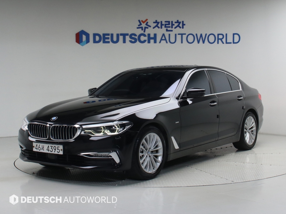 BMW 5-Series, 2018