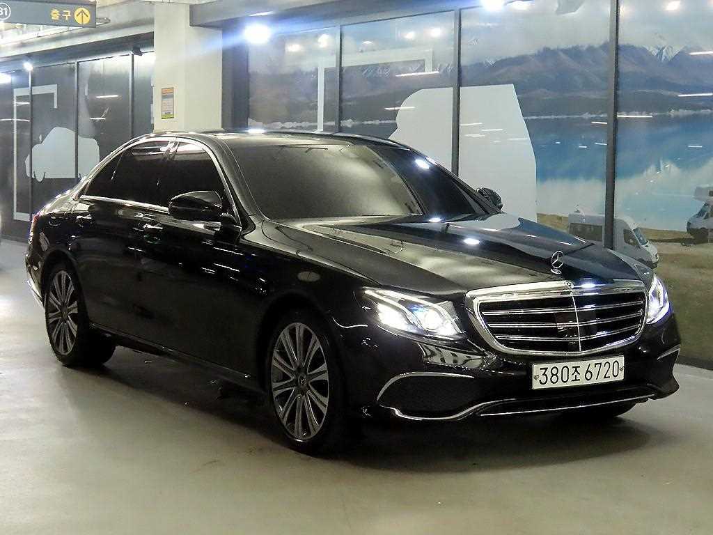 Mercedes-Benz E-Class, 2020