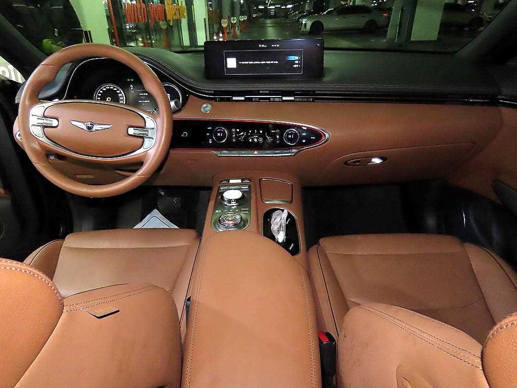 Genesis GV70, 2021