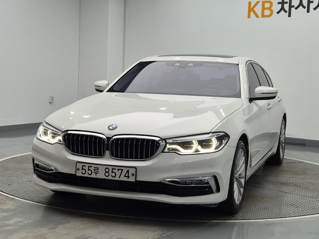 BMW 5-Series, 2018