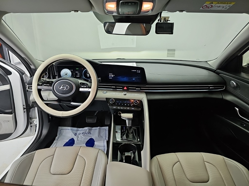 Hyundai Avante, 2021