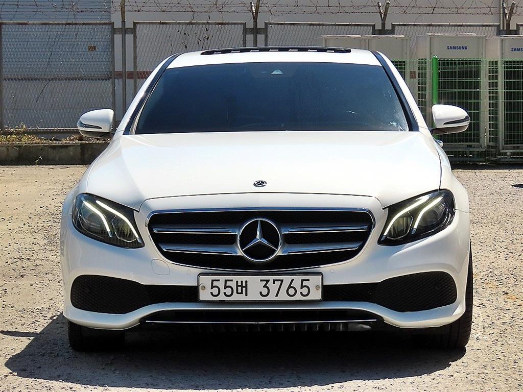 Mercedes-Benz E-Class, 2018