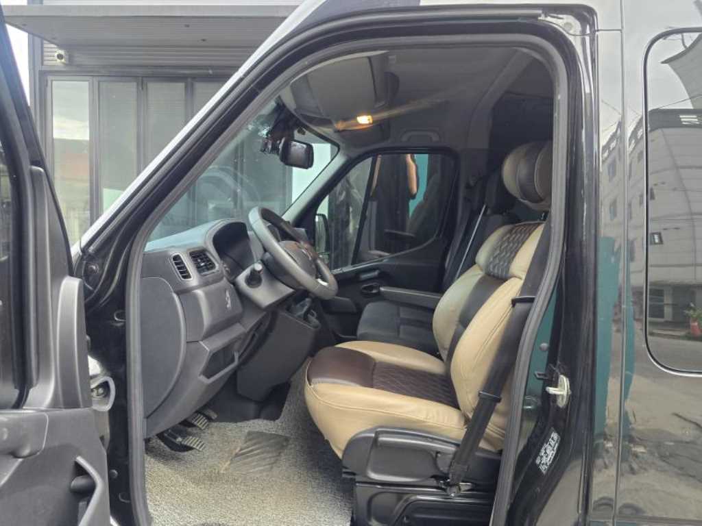 Renault Master, 2021