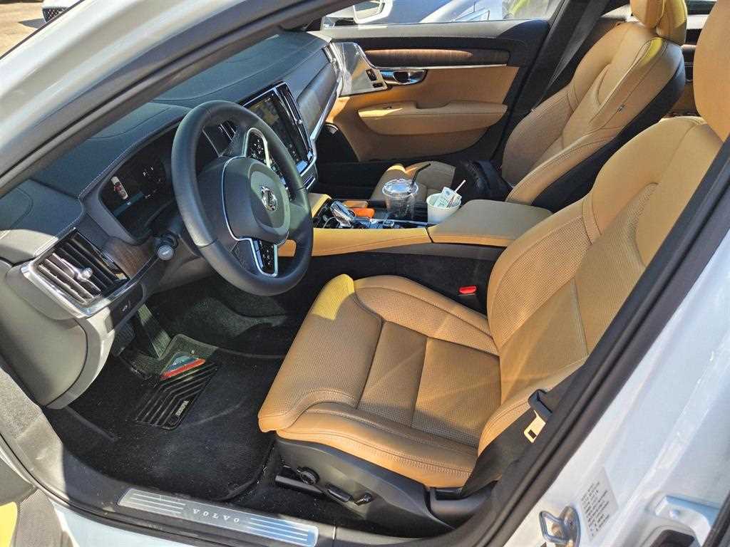 Volvo S90, 2024