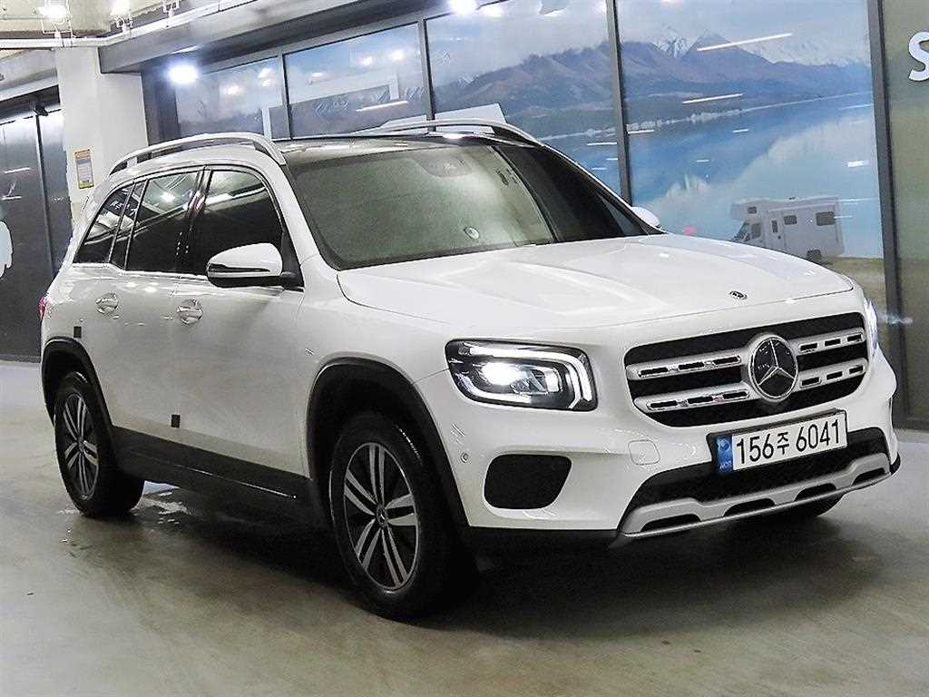 Mercedes-Benz GLB-Class, 2021
