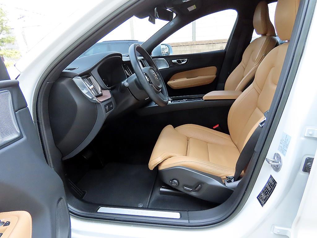Volvo XC60, 2022