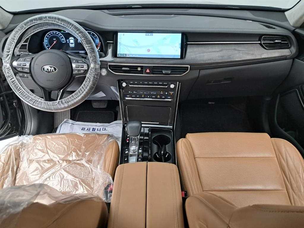 Kia K7, 2021