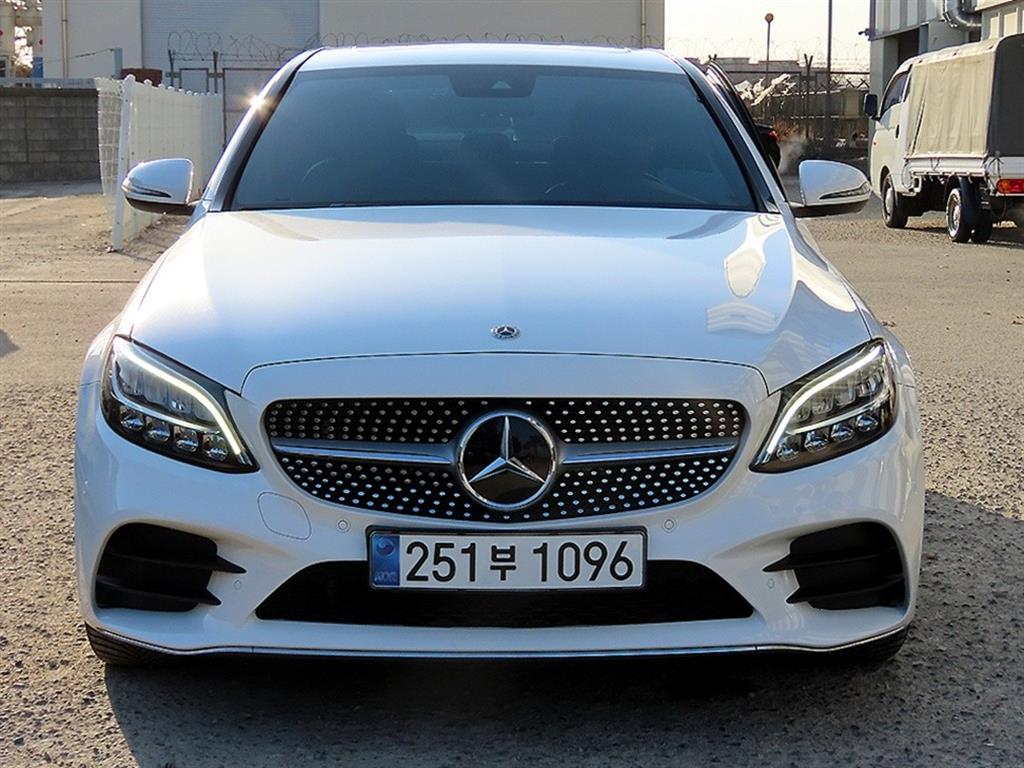 Mercedes-Benz C-Class, 2019