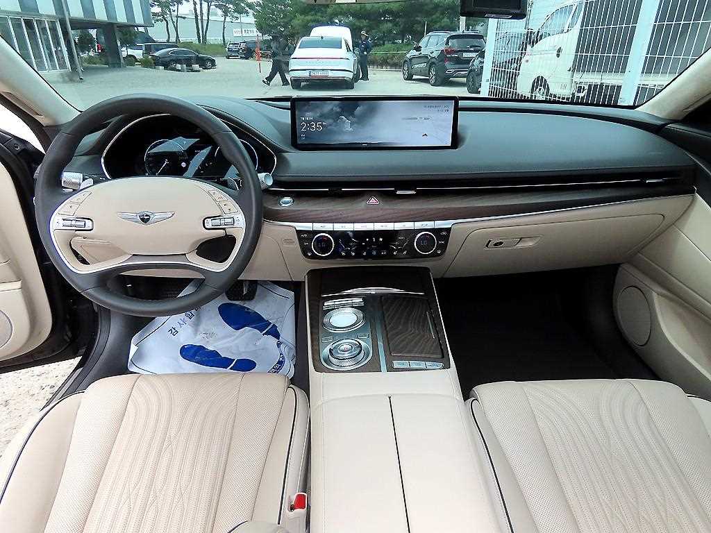 Genesis G80, 2021