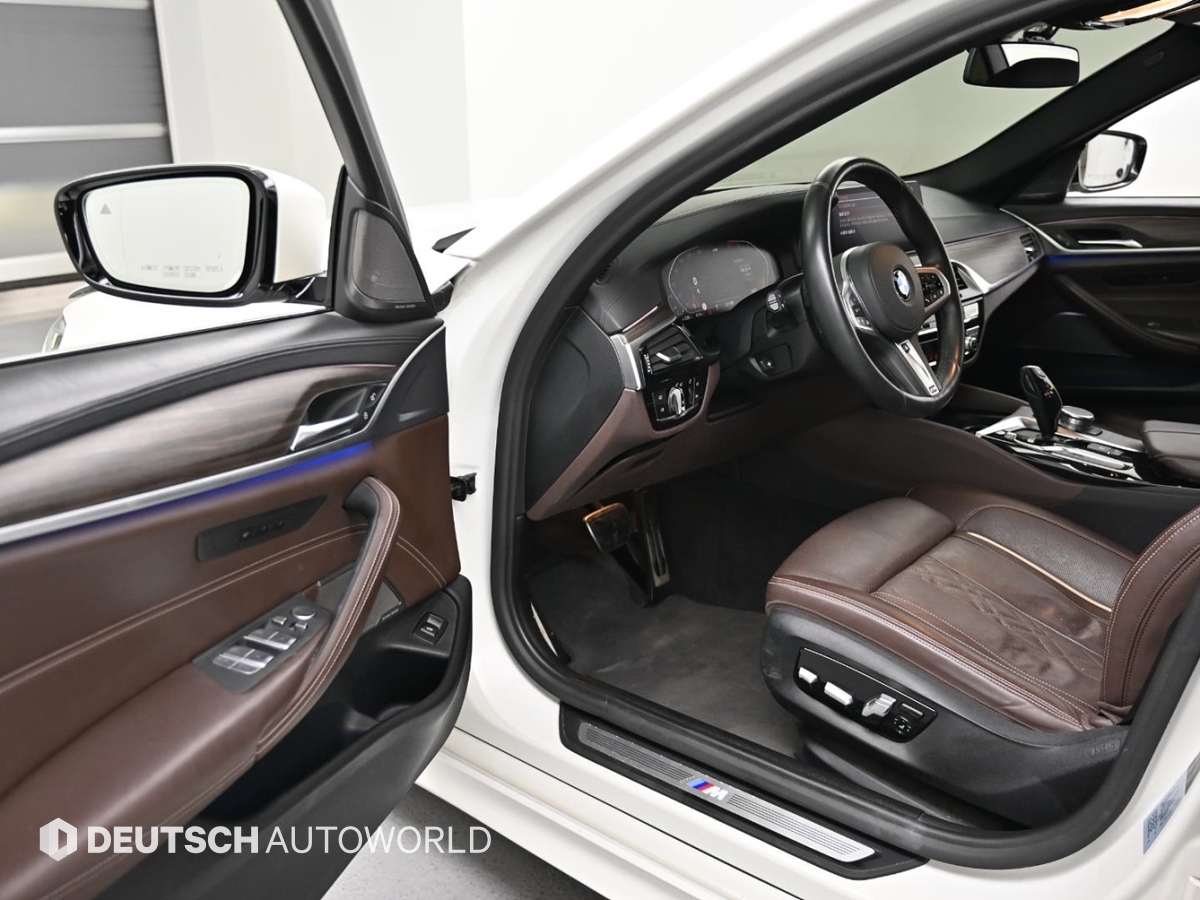 BMW 5-Series, 2020
