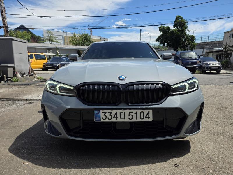 BMW 3-Series, 2025