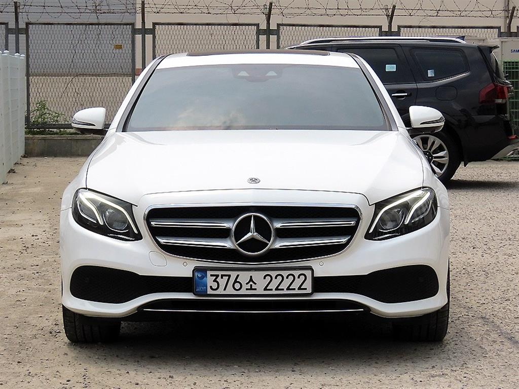 Mercedes-Benz E-Class, 2018