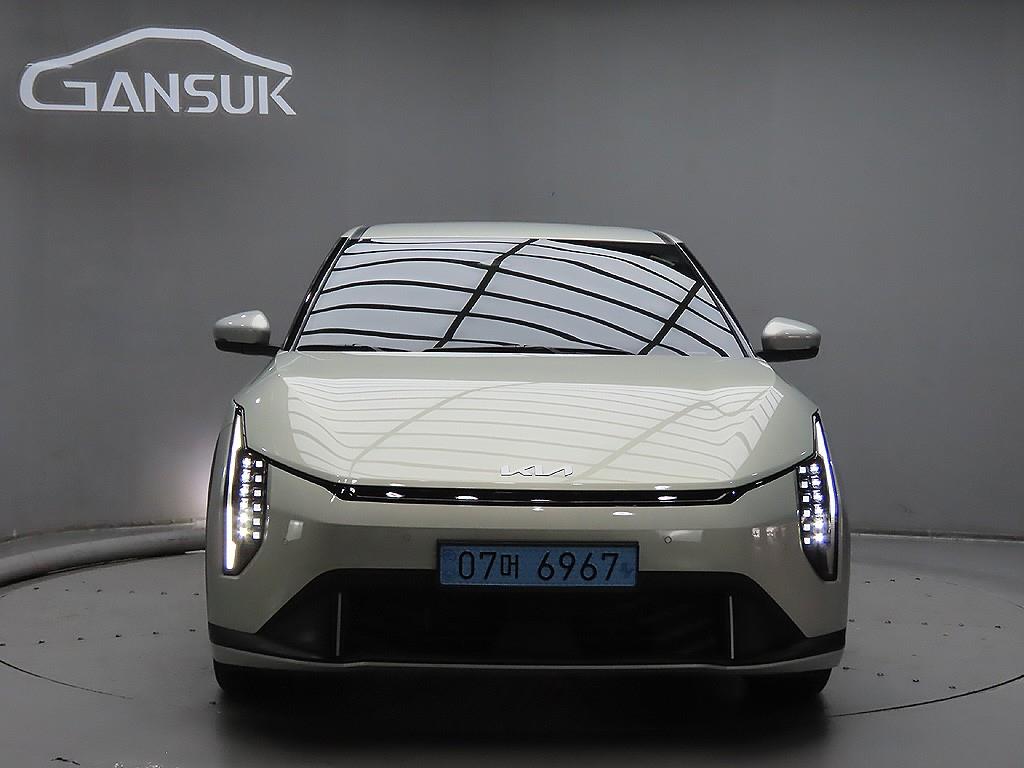 Kia EV4, 2025