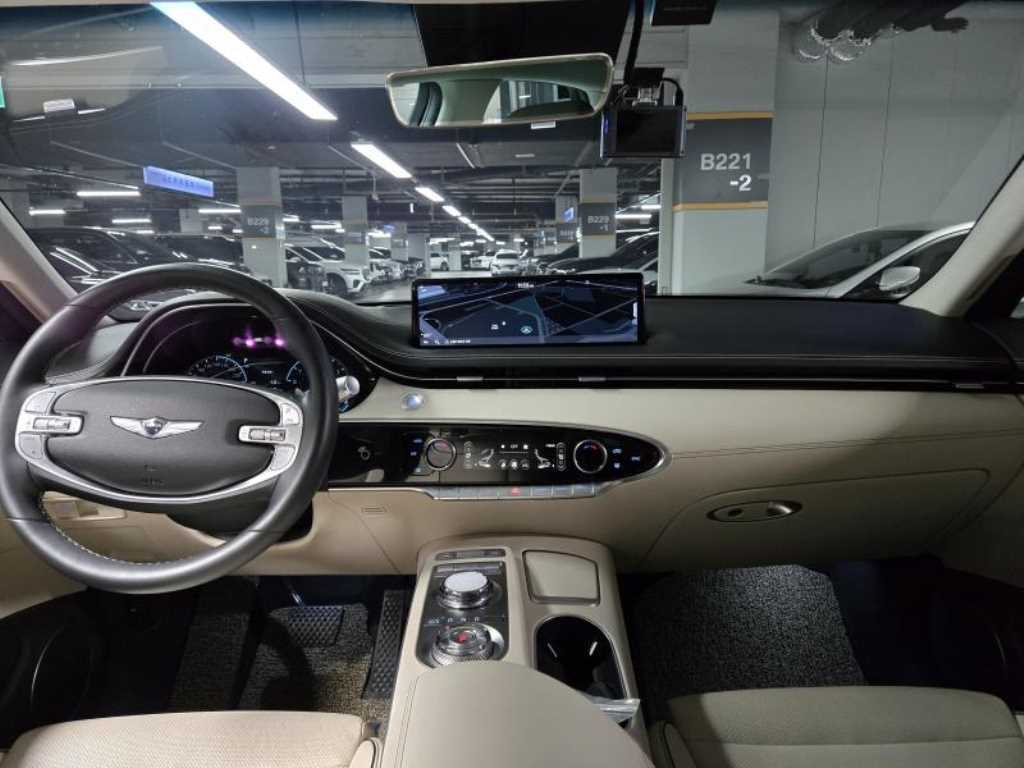 Genesis GV70, 2021