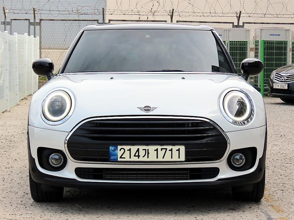 MINI 클럽맨, 2023