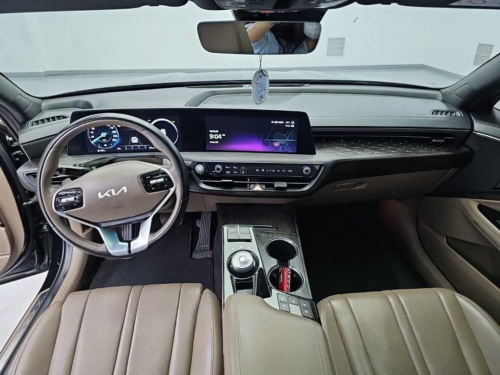 Kia K8, 2022