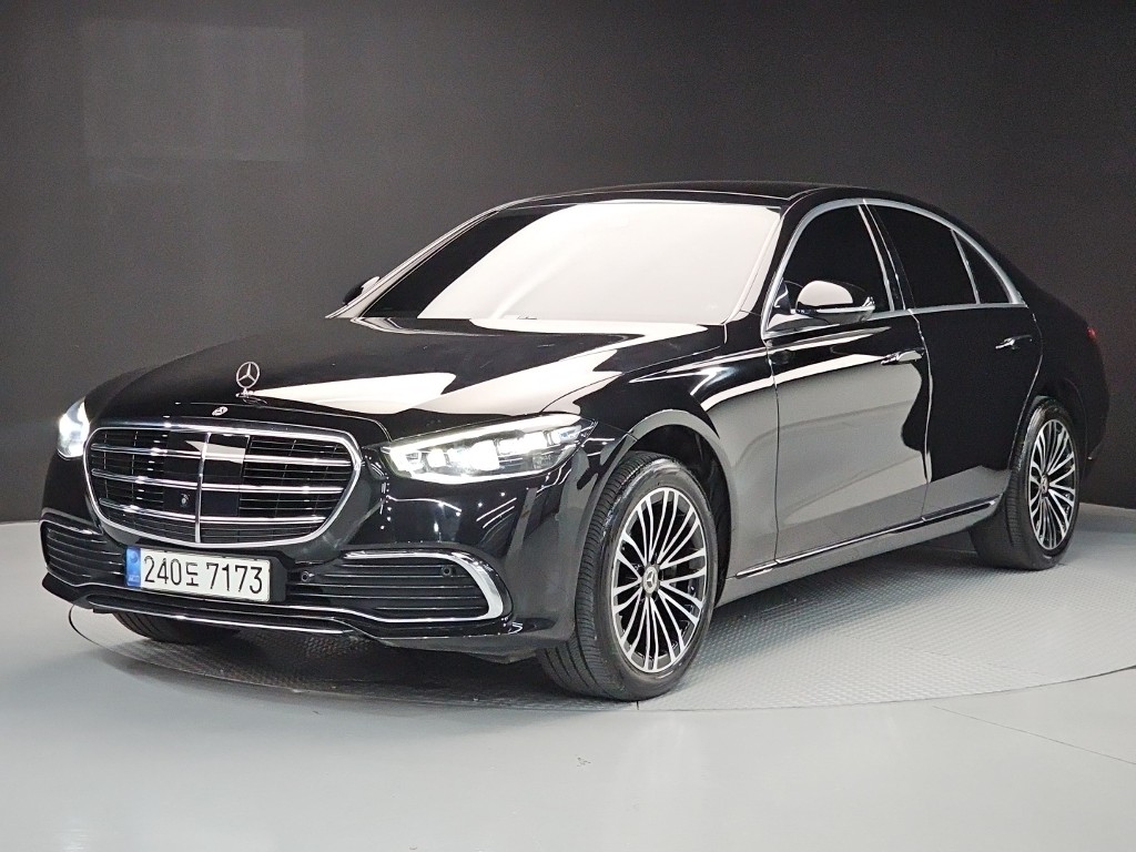 Mercedes-Benz S-Class, 2022
