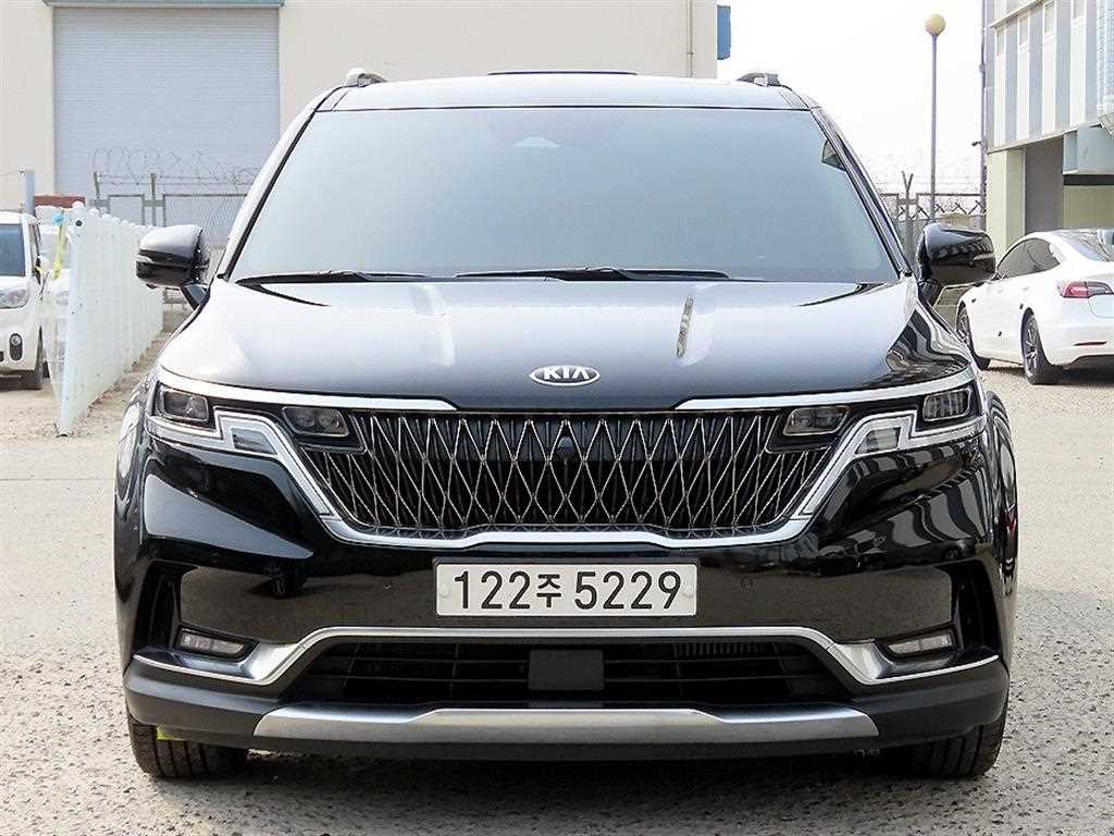 Kia Carnival, 2021