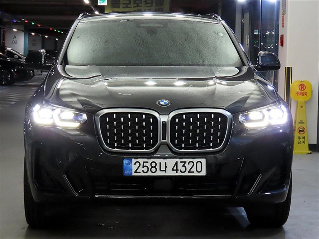 BMW X4, 2022
