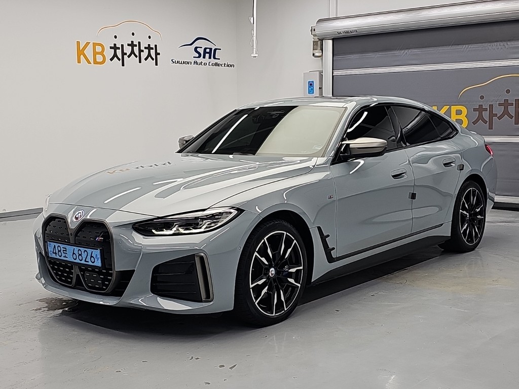 BMW i4, 2023