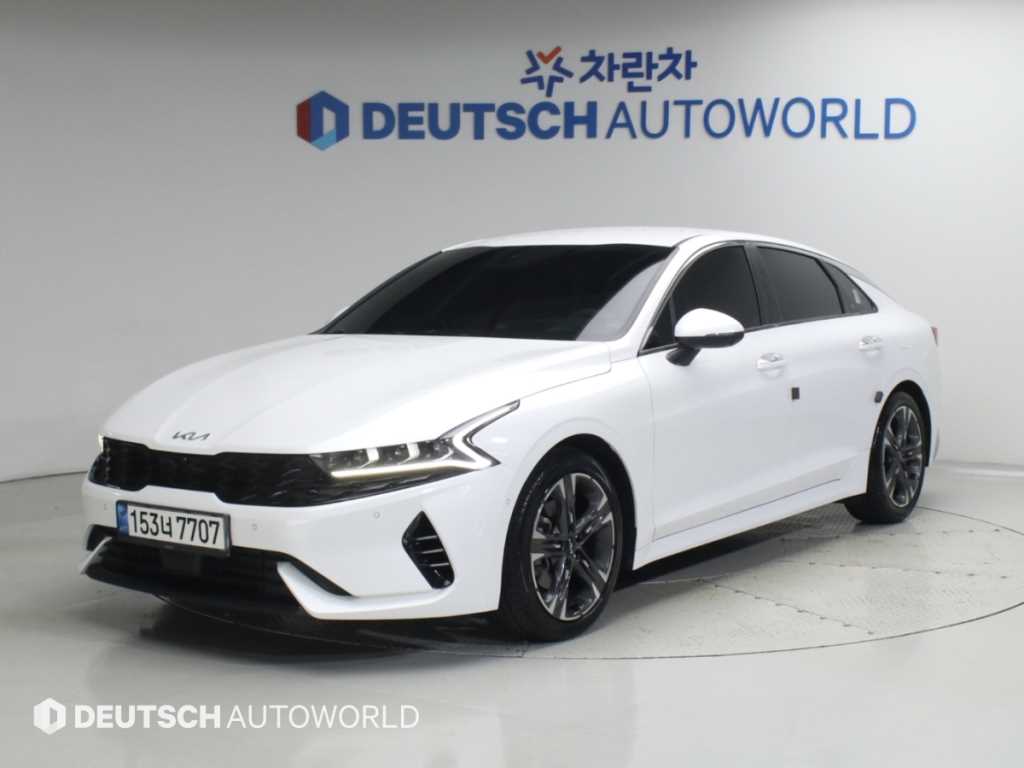 Kia K5, 2022