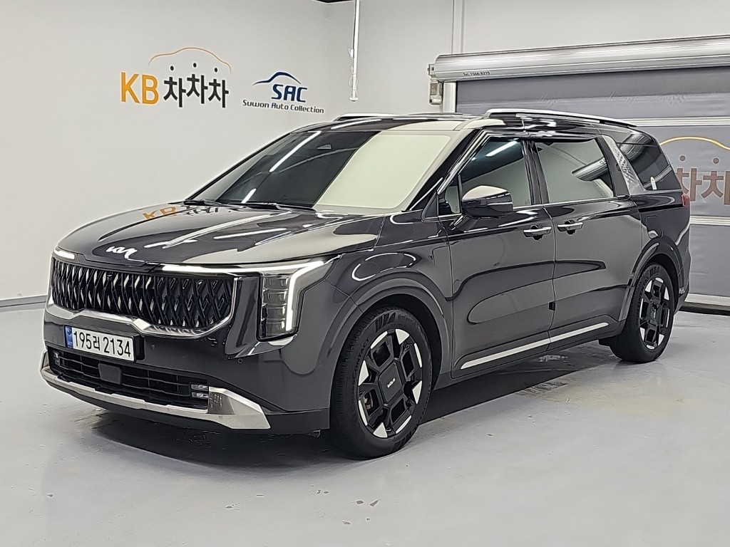 Kia Carnival, 2024