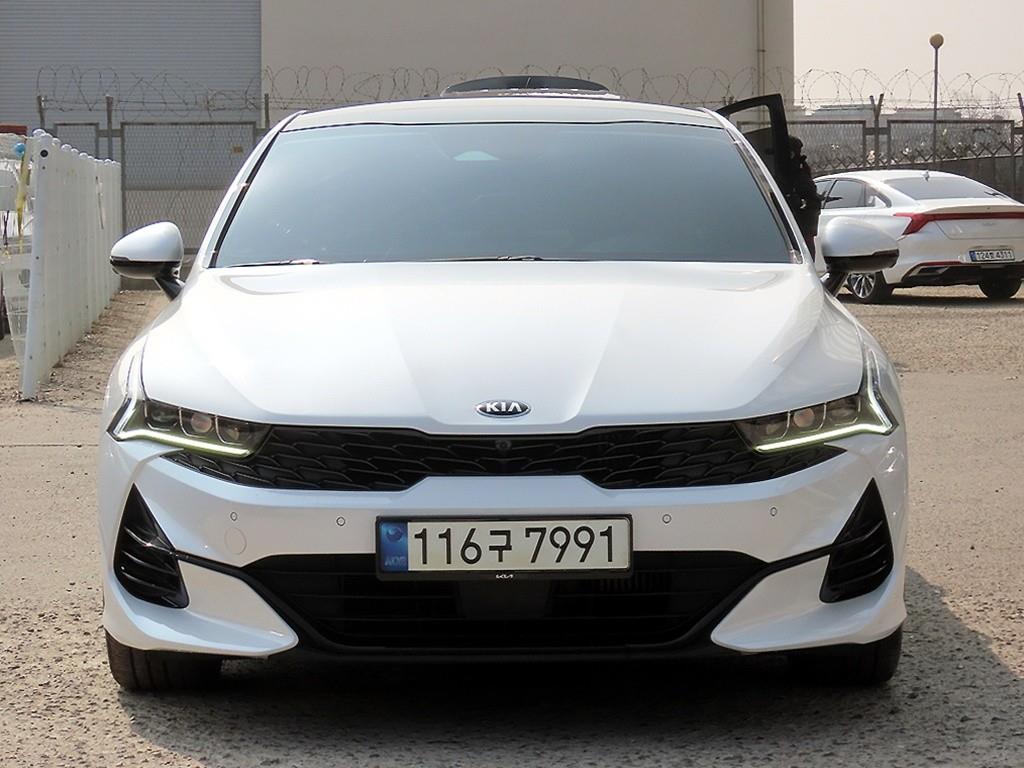 Kia K5, 2021