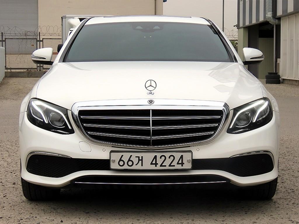 Mercedes-Benz E-Class, 2018