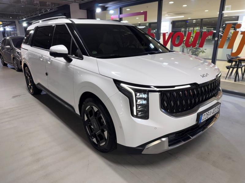 Kia Carnival, 2024