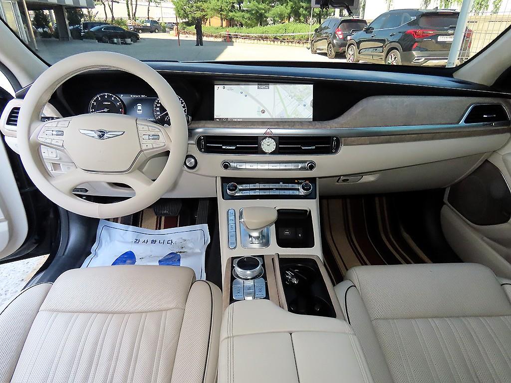Genesis G90, 2020