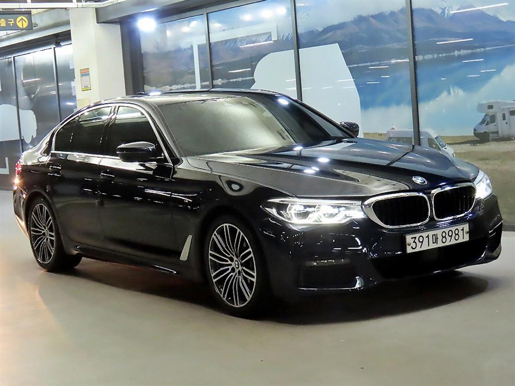 BMW 5-Series, 2020