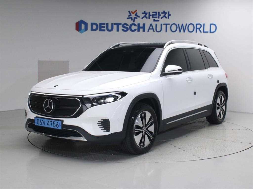 Mercedes-Benz EQB, 2023