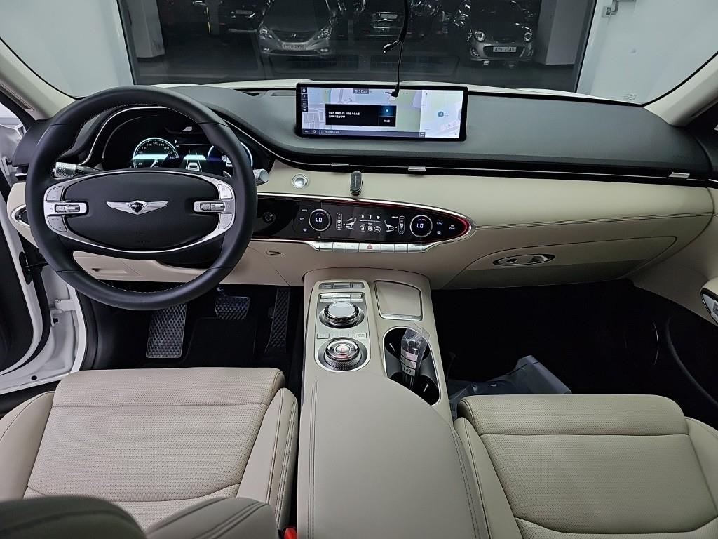 Genesis GV70, 2023