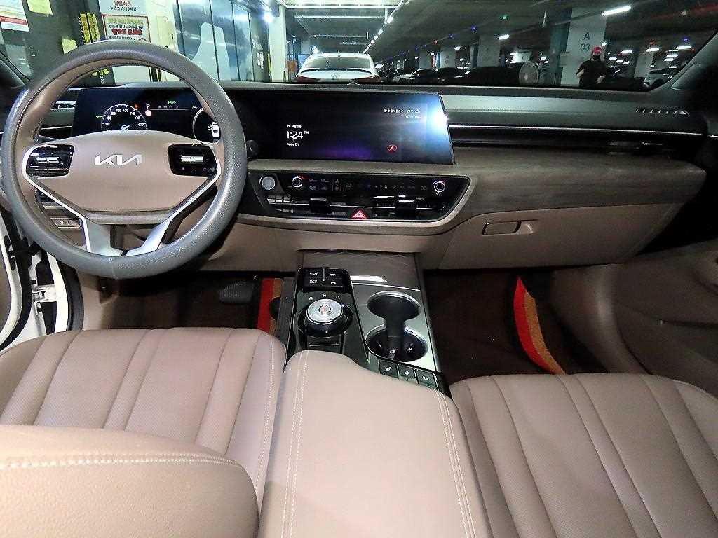 Kia K8, 2023
