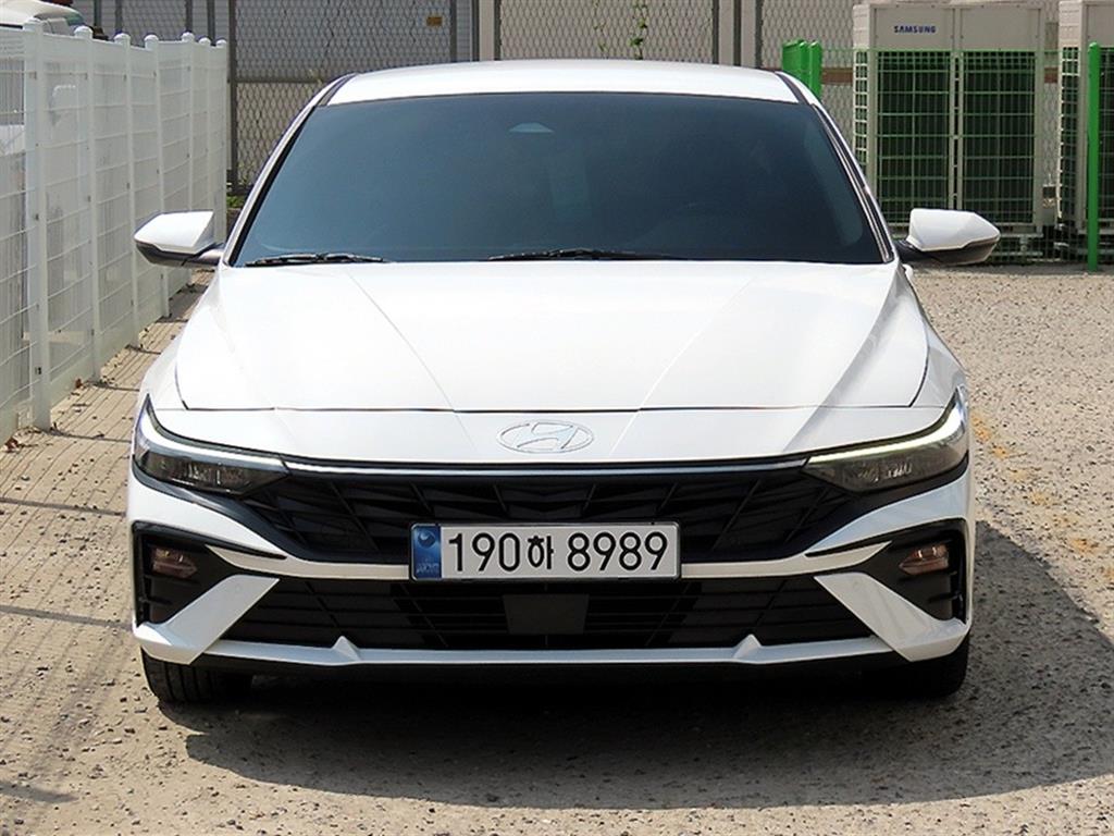 Hyundai Avante, 2023