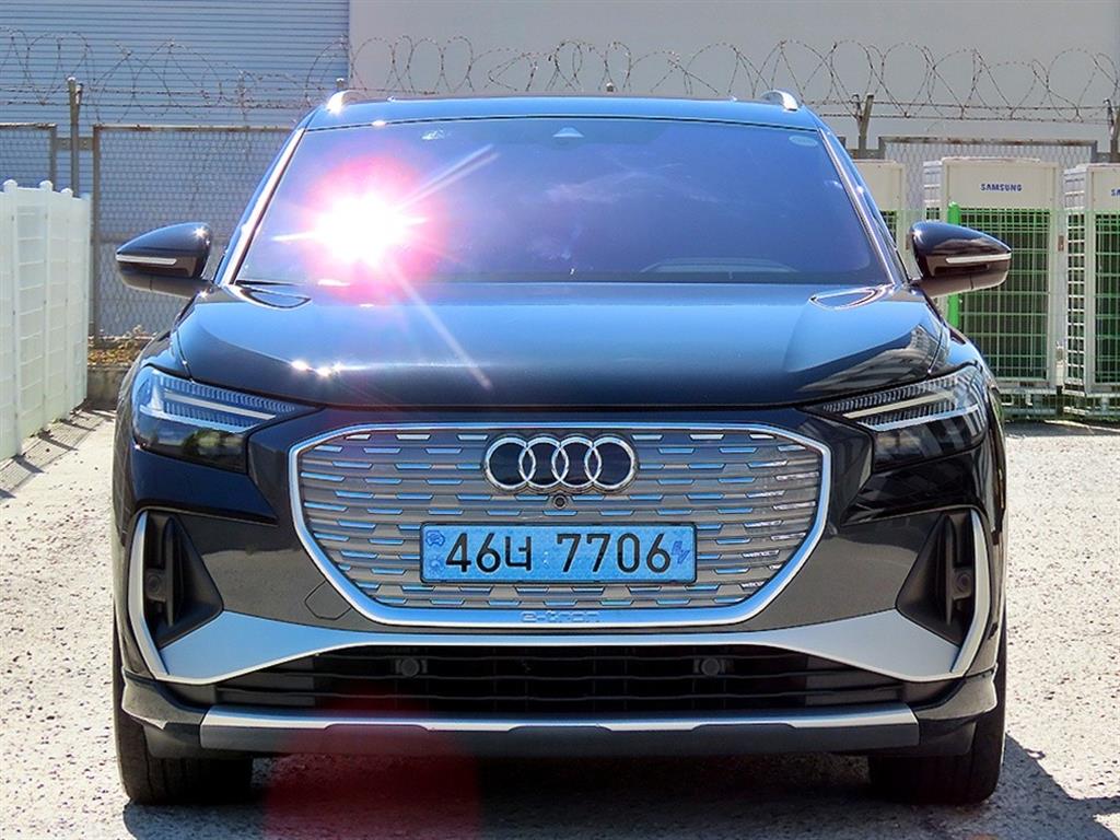 Audi Q4 e-tron, 2024