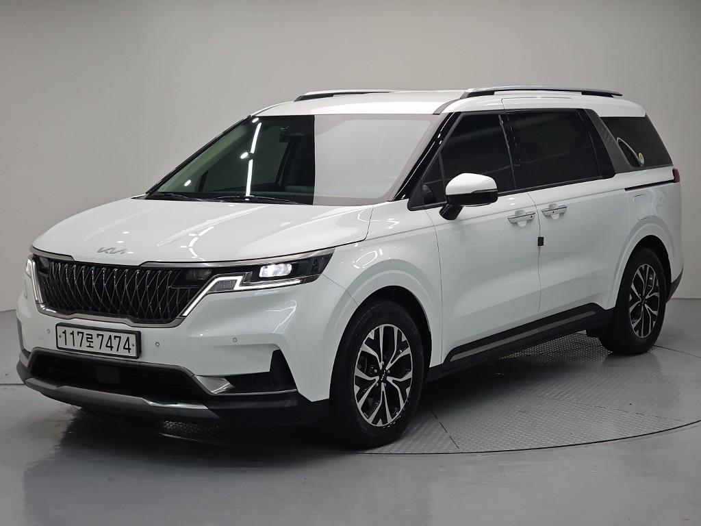Kia Carnival, 2022