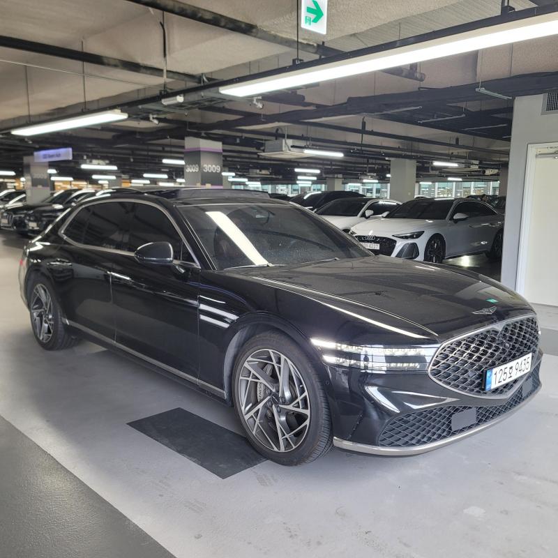 Genesis G90, 2022