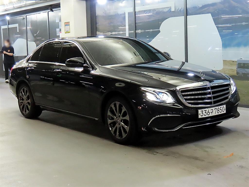 Mercedes-Benz E-Class, 2019