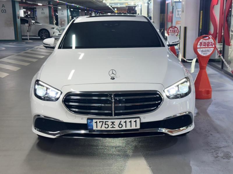 Mercedes-Benz E-Class, 2022